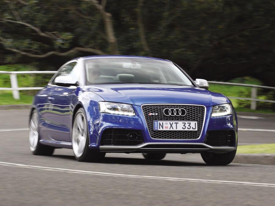  Audi RS5 Coupe 2010 года  (AU) (фото 1 из 18)